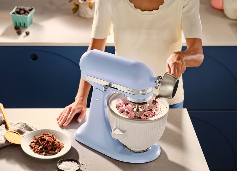 Kuchyňský robot KitchenAid v limitované edici roku 2024 Blue Salt